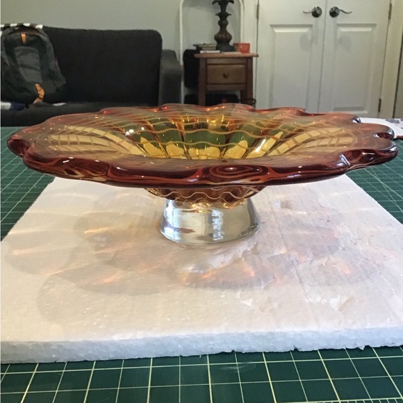 Dale Tiffany hand blown glass bowl - Picture 6 of 7